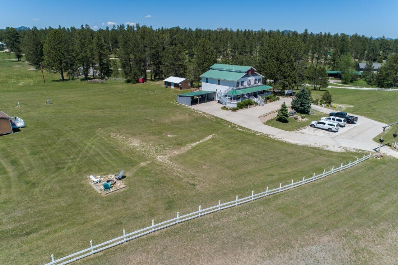 Eagle'S Landing Lodge Custer Luaran gambar